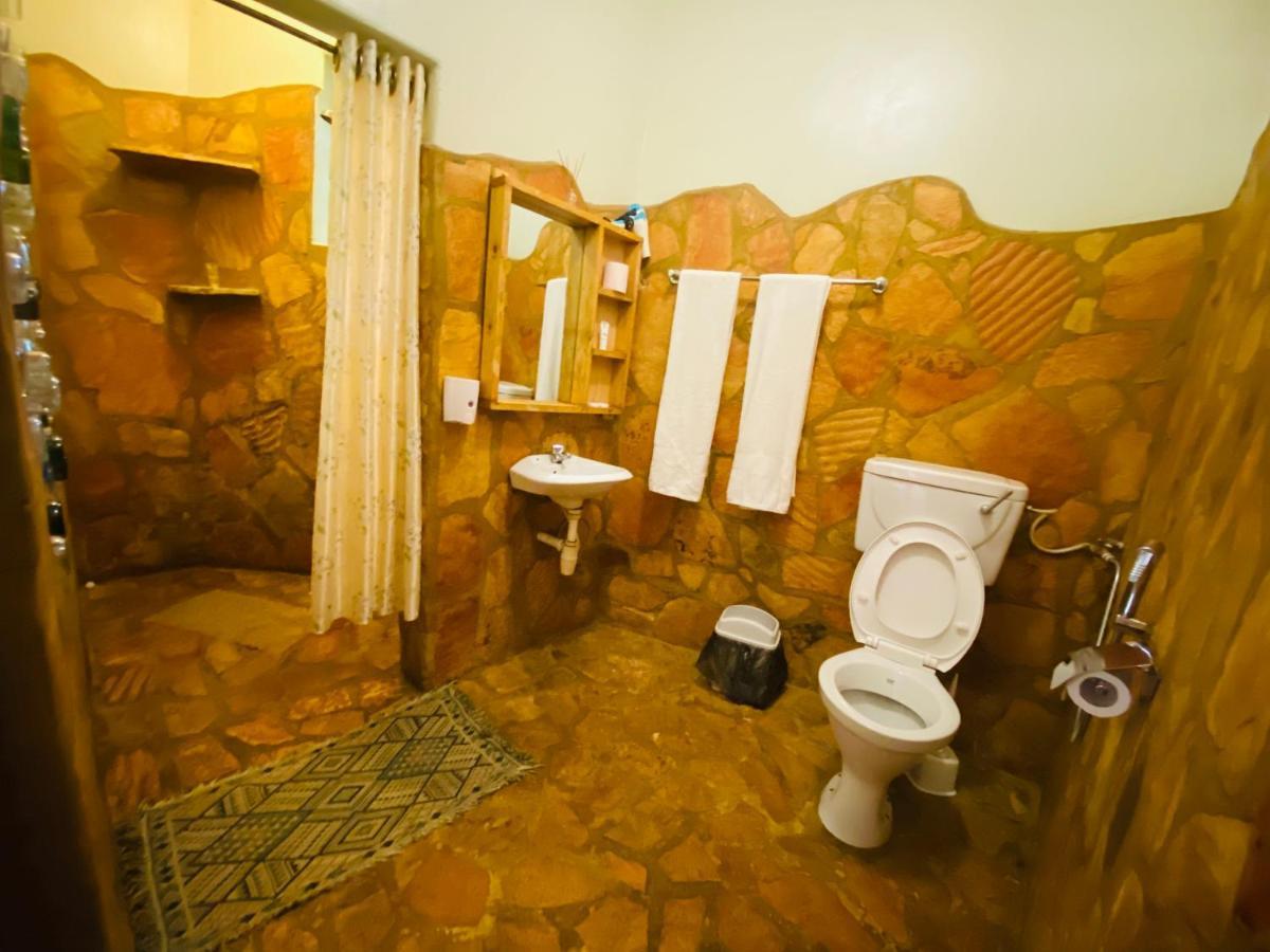 Afro Smile Hotel & Guest House - Jinja Exterior photo