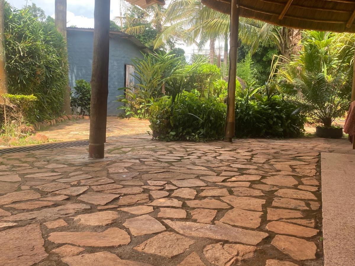 Afro Smile Hotel & Guest House - Jinja Exterior photo