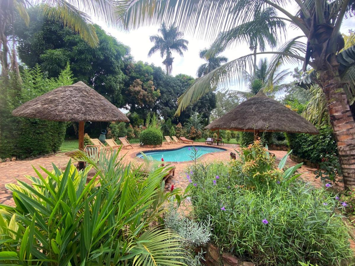 Afro Smile Hotel & Guest House - Jinja Exterior photo